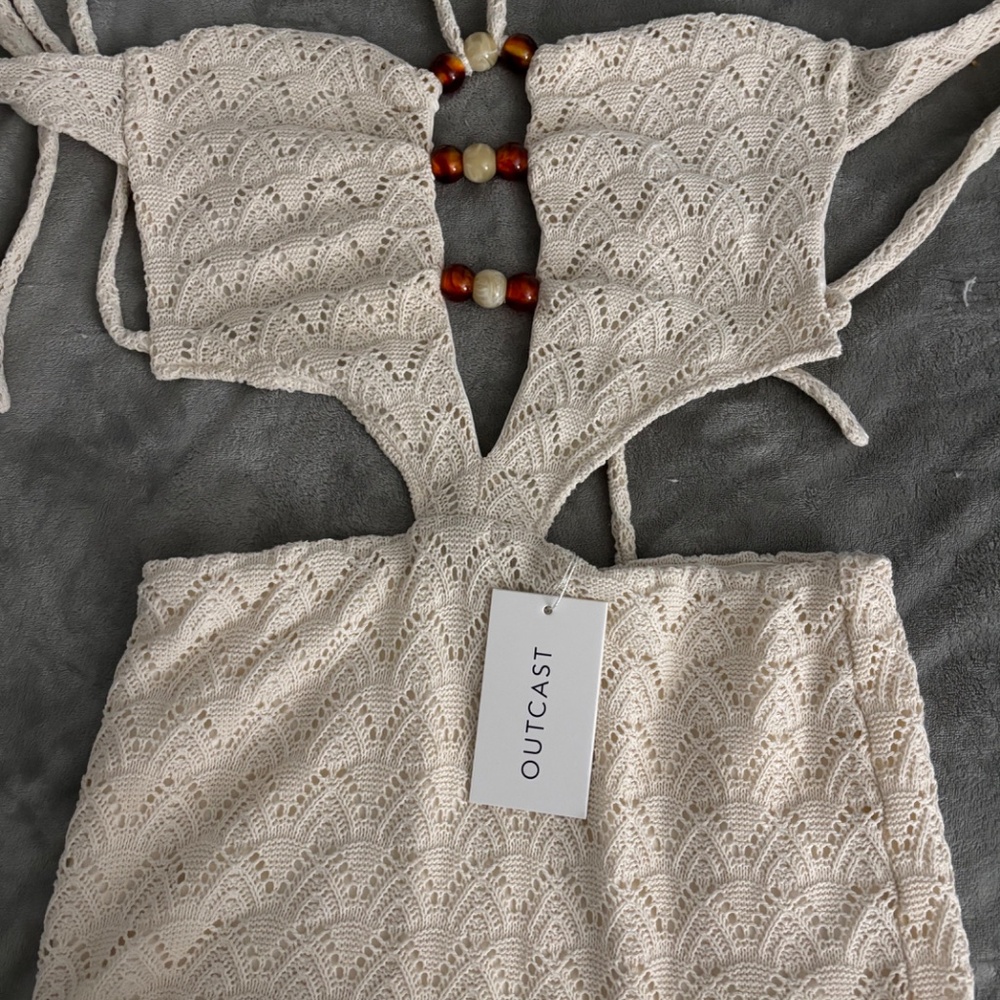 BRAND NEW- TIAN MINI DRESS CREAM - M from OUTCAST - Picture 2 of 2